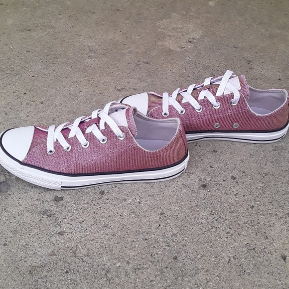 3 Junior girls Converse shoes - Picture 5 of 13